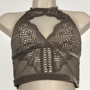 Victoria’s Secret Very Sexy Lace Bra Sz S/P NWT